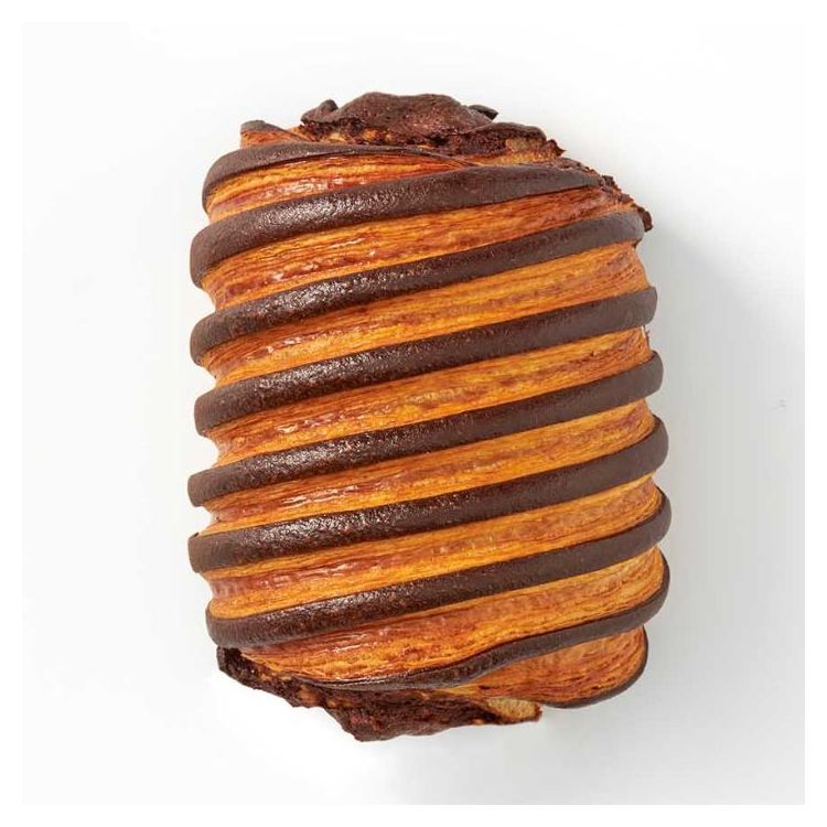 Broodje gevuld met hazelnoot en chocolade 