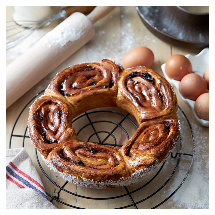 COURONNE DE PAINS AUX RAISINS 
