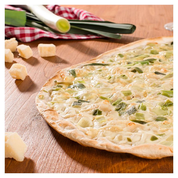 Flammkuchen oval - Käse & Lauch