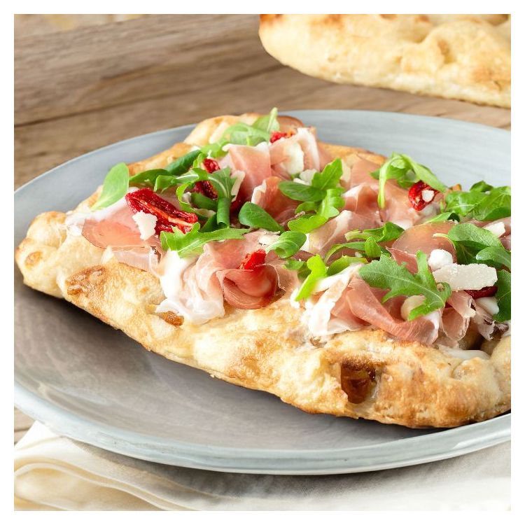 FOCACCIA ROMANA, ΜΕ ΠΡΟΣΟΥΤΟ ΚΑΙ ΤΥΡΙ BURRATA